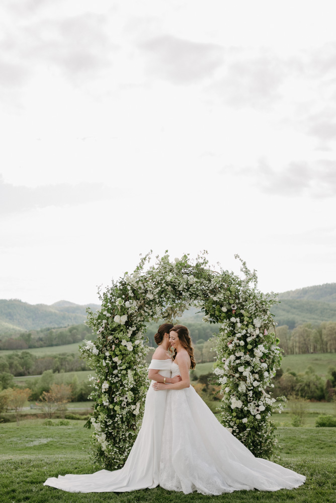 A portrait of two brides at Pippin Hill 